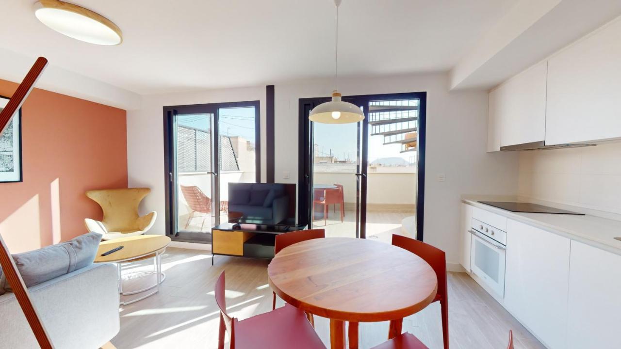 شقة Alicante Colorful Penthouse Center 5C المظهر الخارجي الصورة